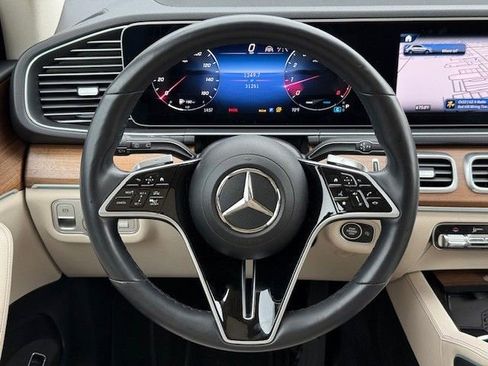 Used 2024 Mercedes-Benz GLE 450 4MATIC image 29