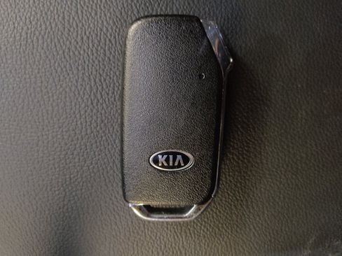 Used 2020 Kia Soul GT-Line Turbo FWD image 32