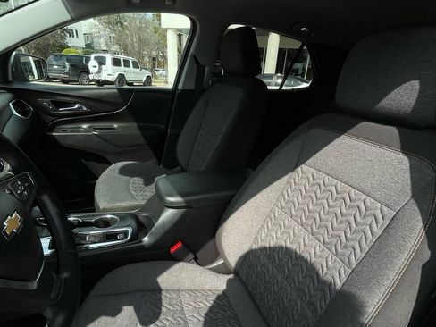 Used 2024 Chevrolet Equinox LT image 22