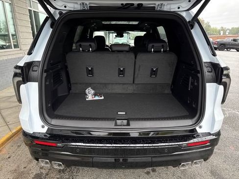 New 2026 Chevrolet Traverse RS image 28