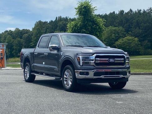 New 2025 Ford F150 Lariat w/ Equipment Group 501A Mid image 2