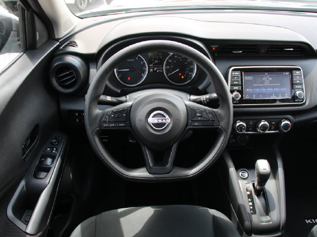 Used 2025 Nissan Kicks Play S FWD image 15