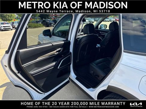 Used 2022 Kia Telluride EX w/ EX Premium Package AWD/4WD image 33