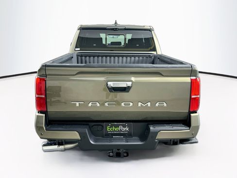 Used 2026 Toyota Tacoma Limited AWD/4WD image 7