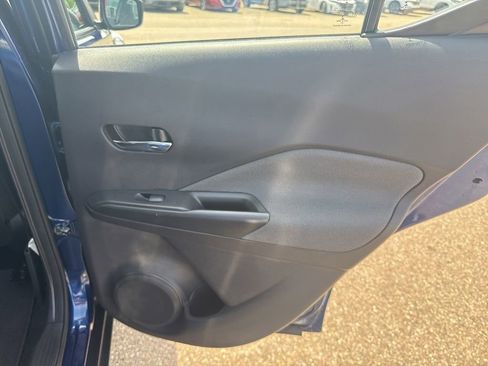 Used 2020 Nissan Kicks SV FWD image 21