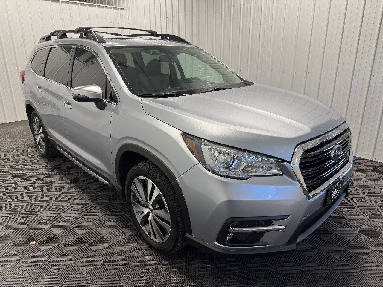 Used 2022 Subaru Ascent Touring w/ Popular Package #2A AWD/4WD image 2