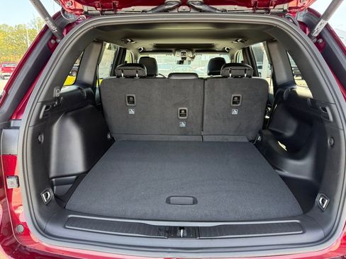 New 2025 Jeep Grand Cherokee Laredo image 23