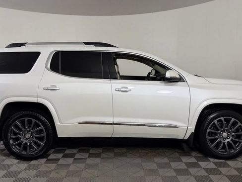 Used 2020 GMC Acadia Denali AWD/4WD image 10