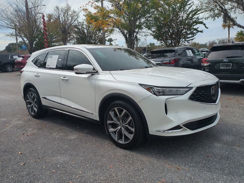Used 2022 Acura MDX FWD w/ Technology Package image 3