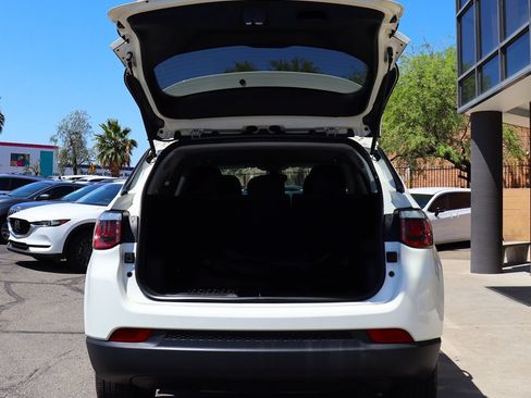 Used 2018 Jeep Compass Sport AWD/4WD image 22