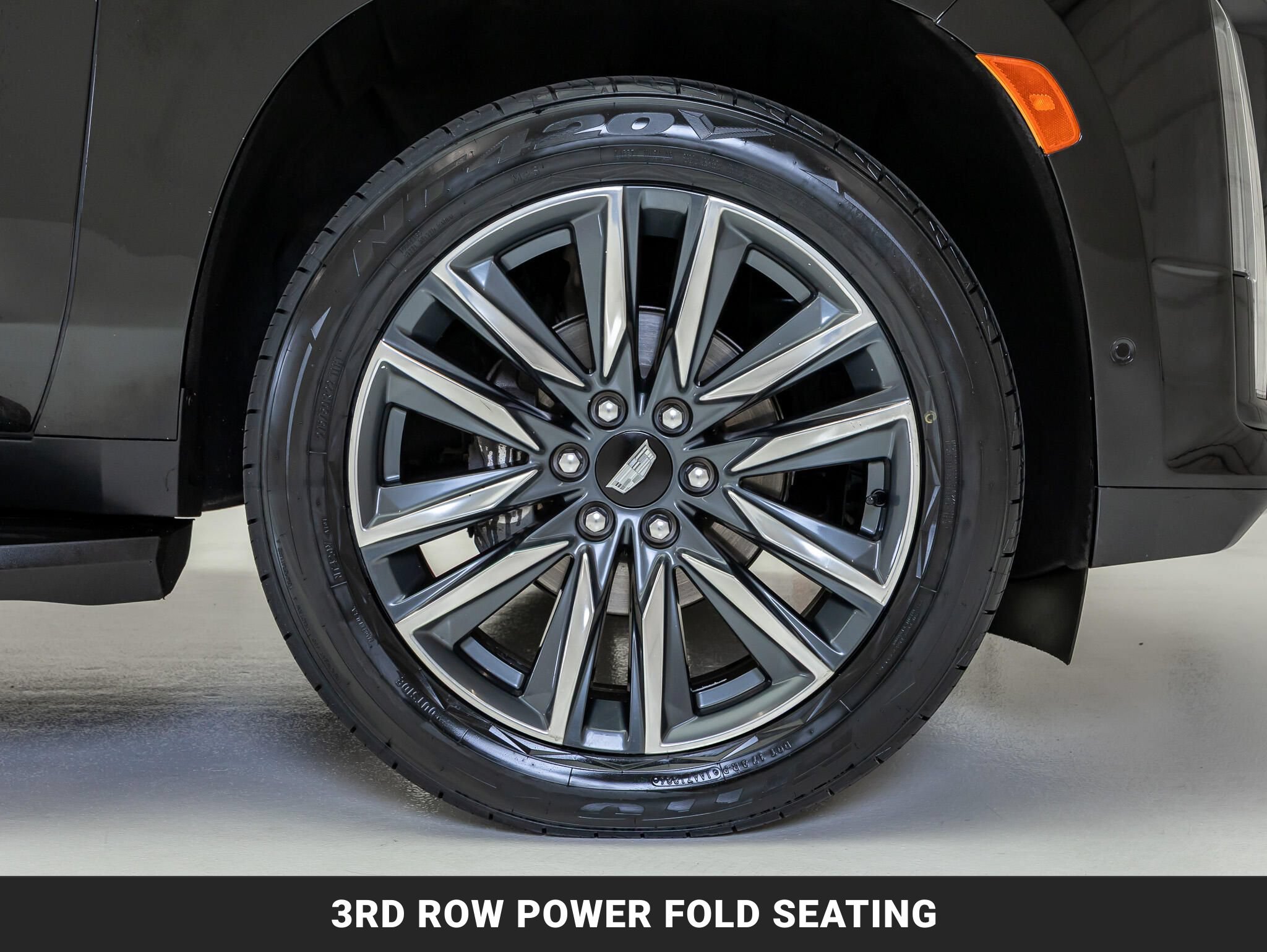 Used 2023 Cadillac Escalade Sport AWD/4WD image 11