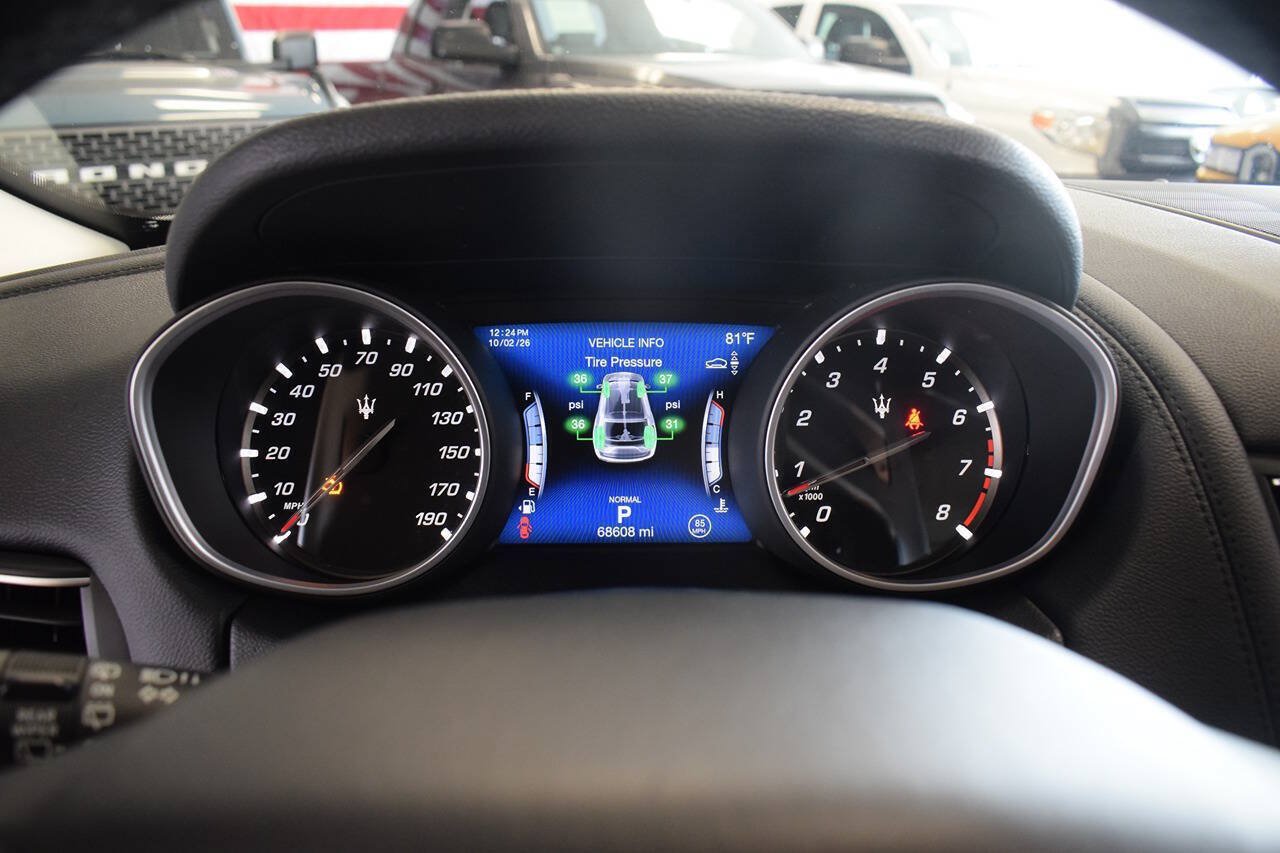 Used 2020 Maserati Levante S AWD/4WD image 26
