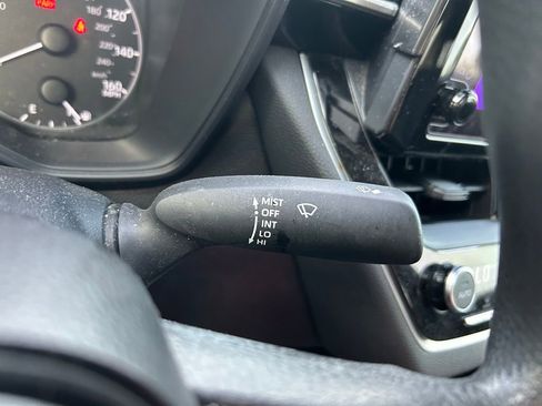 Used 2024 Toyota Corolla LE image 20