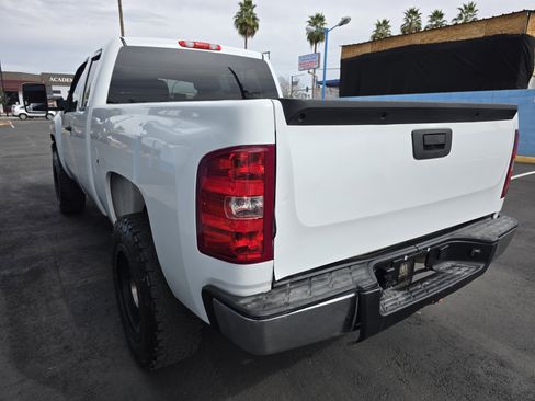 Used 2011 Chevrolet Silverado 1500 LS image 5