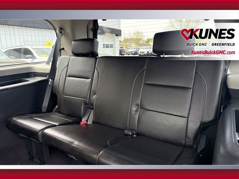 Used 2015 Nissan Armada Platinum w/ 2nd Row Captain Seat Package AWD/4WD image 30