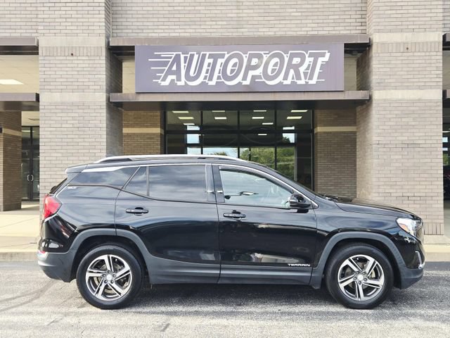 Used 2020 GMC Terrain SLT w/ Preferred Package AWD/4WD image 2