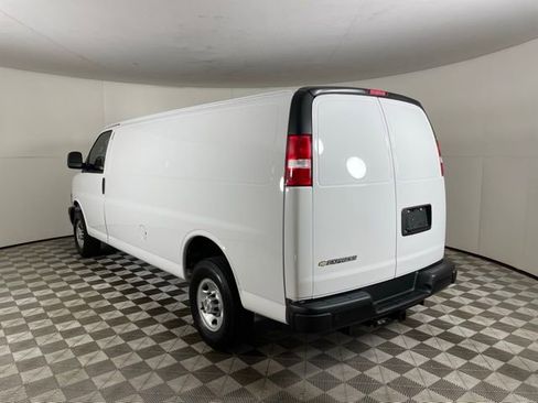New 2025 Chevrolet Express 2500 Work Van w/ Driver Convenience Package image 8