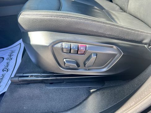 Used 2017 BMW X3 xDrive28i AWD/4WD image 16