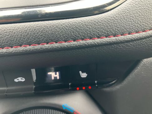 Used 2019 Chevrolet Blazer RS w/ Sun and Wheels Package image 27