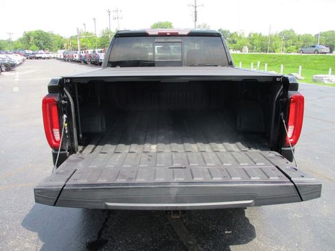 Used 2019 GMC Sierra 1500 Denali w/ Denali Ultimate Package AWD/4WD image 10