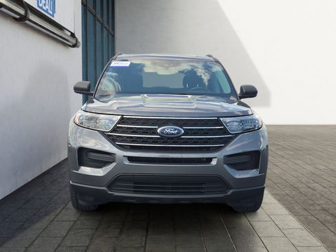 Certified 2022 Ford Explorer XLT image 8