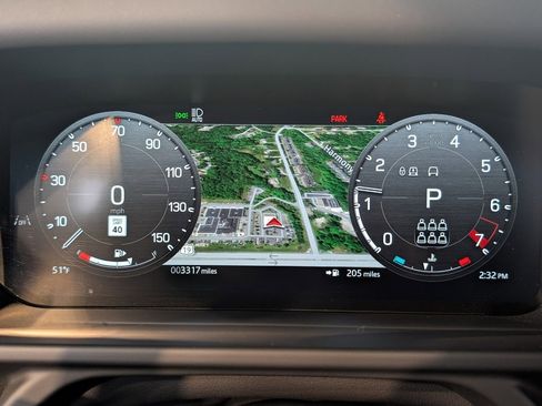 Used 2024 Land Rover Defender 130 V8 image 18