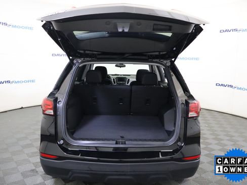 Used 2024 Chevrolet Equinox LS image 8