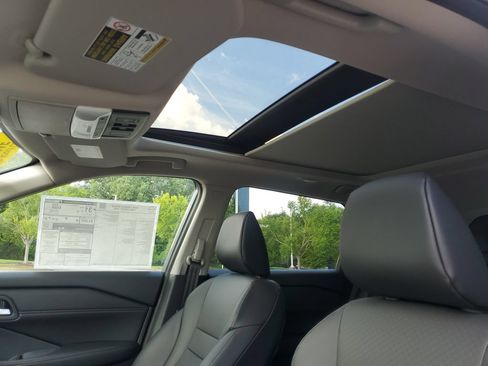 New 2026 Nissan Rogue Dark Armor AWD/4WD image 16