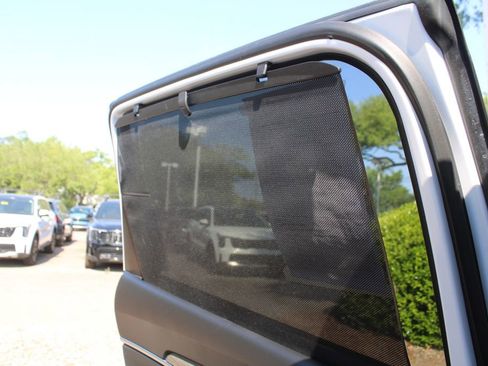 Used 2021 Kia Telluride EX w/ EX Premium Package image 27