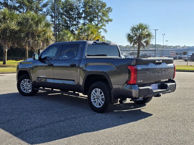 Used 2025 Toyota Tundra SR5 w/ SR5 Convenience Package AWD/4WD image 4