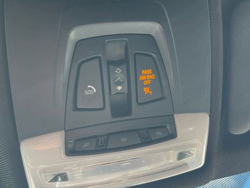 Used 2014 BMW 328i xDrive Sedan AWD/4WD image 19