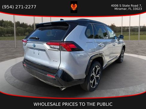 Used 2024 Toyota RAV4 XSE w/ Premium Package AWD/4WD image 6