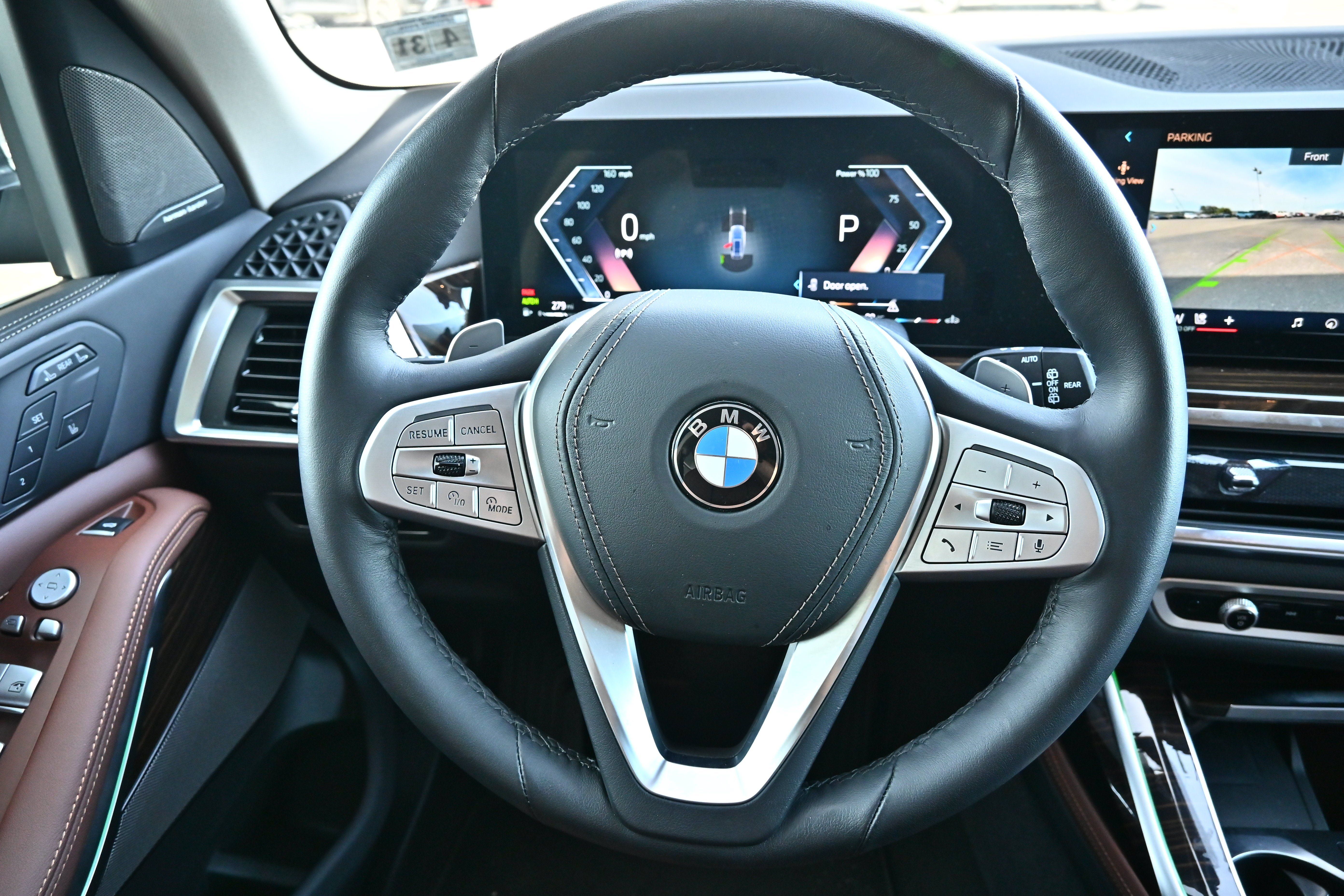 Used 2027 BMW X7 xDrive40i AWD/4WD image 22