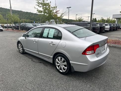 Used 2011 Honda Civic LX image 3