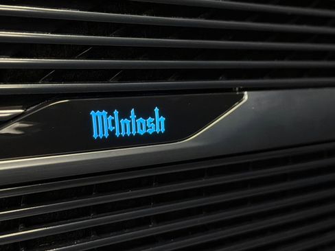 Used 2022 Jeep Grand Wagoneer Series II image 39