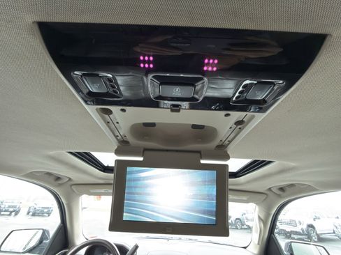 Used 2017 GMC Yukon XL Denali w/ Open Road Package image 41