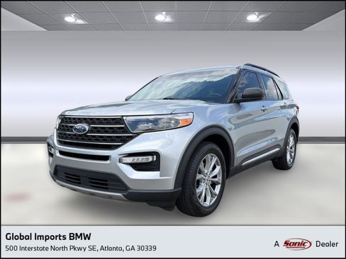 Used 2023 Ford Explorer XLT w/ Equipment Group 202A RWD image 1