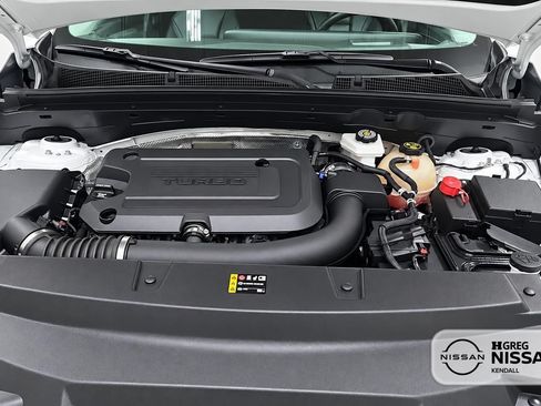 Used 2024 Buick Envision Preferred AWD/4WD image 12