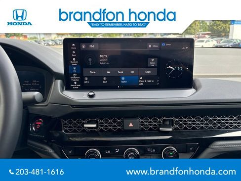 Used 2023 Honda Accord EX-L image 19