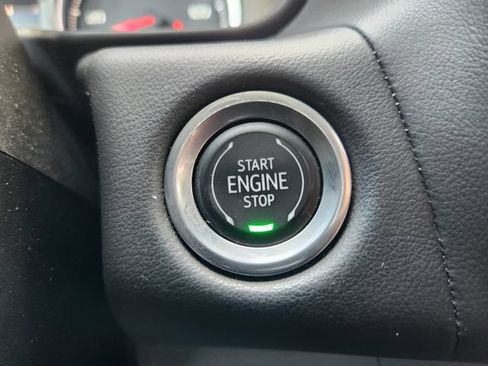 Used 2021 Chevrolet Tahoe Z71 AWD/4WD image 9