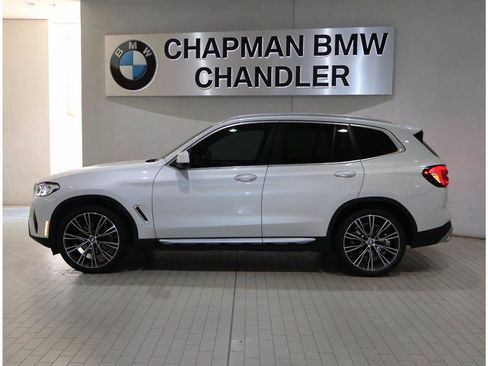 Certified 2022 BMW X3 xDrive30i w/ Premium Package 2 (ZPA) AWD/4WD image 3
