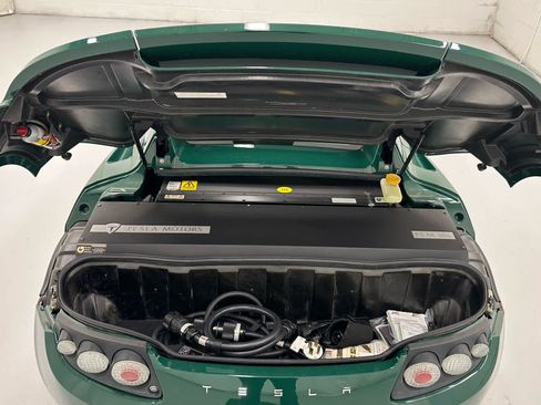Used 2008 Tesla Roadster RWD image 23