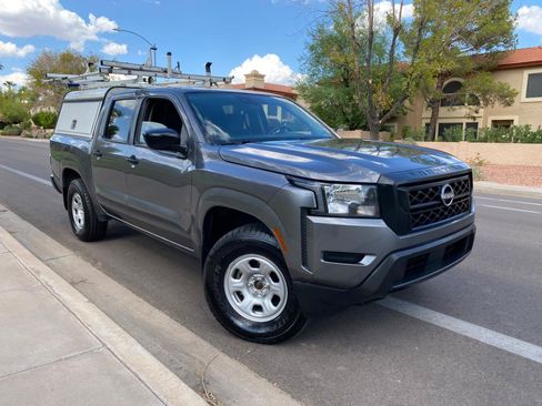Used 2022 Nissan Frontier S w/ Technology Package AWD/4WD image 3