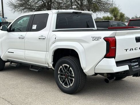 New 2026 Toyota Tacoma TRD Sport image 6