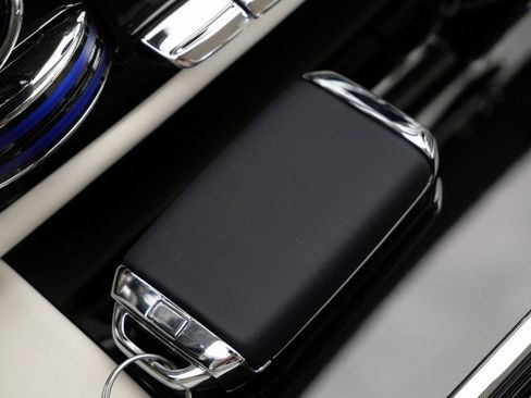 New 2025 Rolls-Royce Ghost image 15