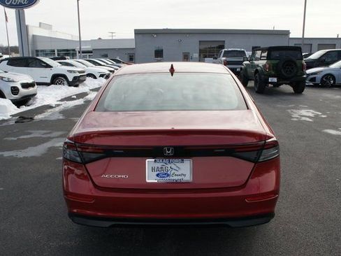 Used 2023 Honda Accord EX image 5