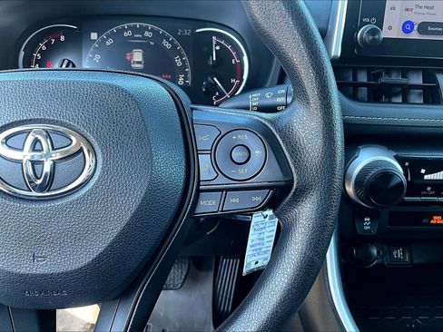 Used 2024 Toyota RAV4 LE image 13