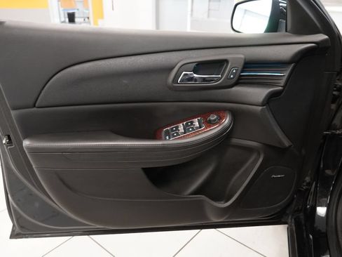 Used 2013 Chevrolet Malibu LTZ FWD image 17