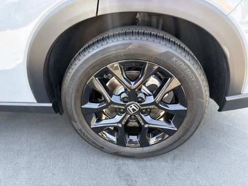 Used 2025 Honda HR-V Sport image 6