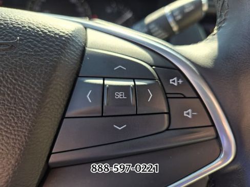 Used 2017 Cadillac XT5 Luxury w/ Driver Awareness Package FWD image 26
